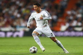 腾讯主导电竞赛事标准制定，腾讯电竞布局