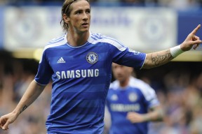 队伍实力强弱对比，比赛场面扣人心弦，队伍强不强