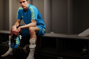 开云·Kaiyun网页版-_虚拟竞技游艺馆：沉浸式运动新空间_，虚拟竞技场