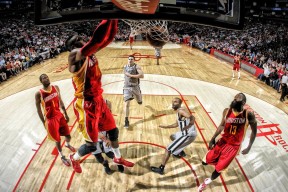 篮网球员参与纽约时装周，展现球场外的另一面，2021年篮网新秀定妆照