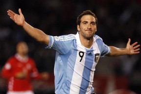 尼姆遭遇客场逼平，遗憾错失三分，尼姆又叫什么球队